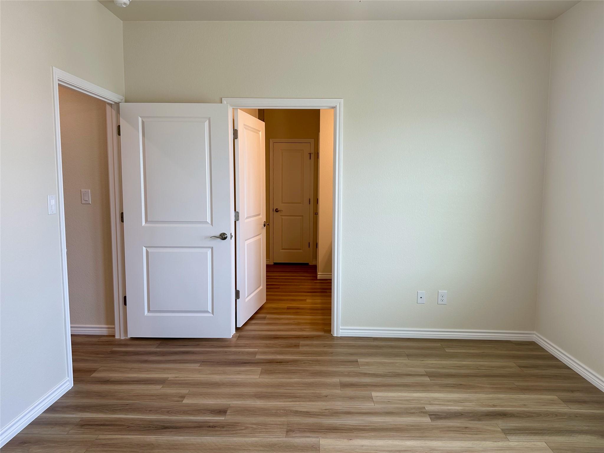 515 War Admiral Dr # A, Jarrell, TX 76537