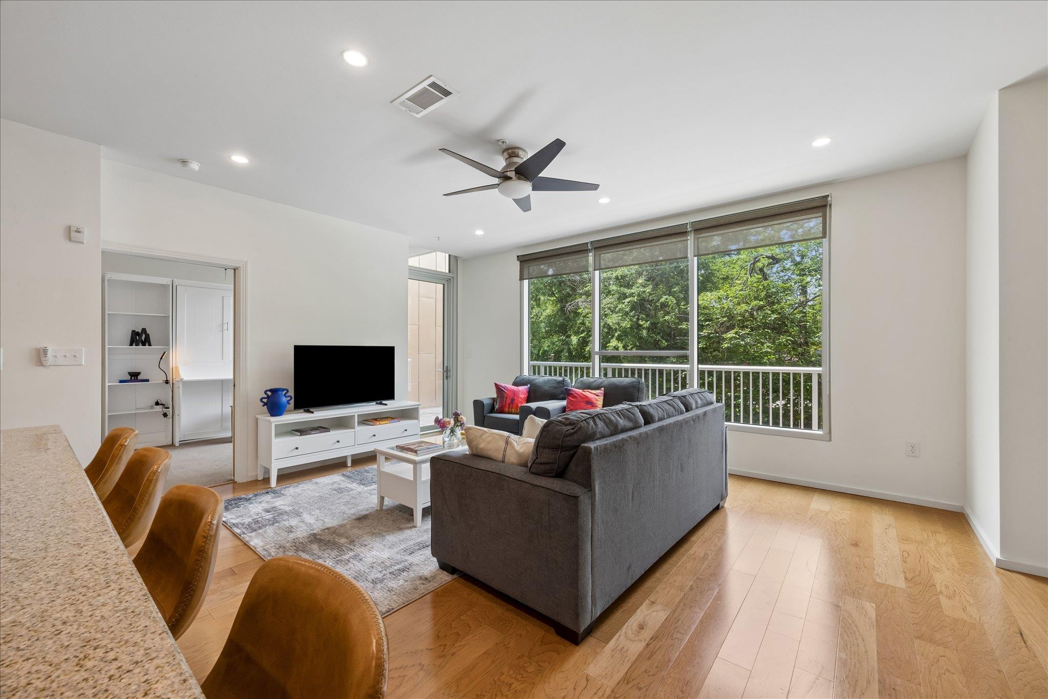 1600 Barton Springs Rd # 5107, Austin, TX 78704