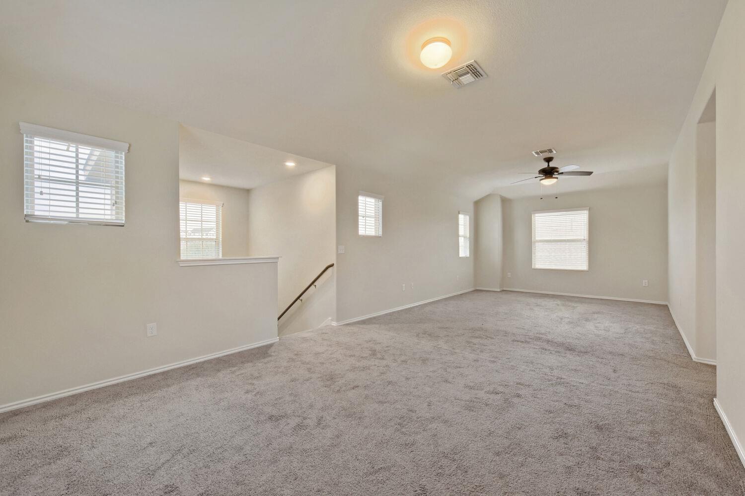 7300 Dungarees Way, Del Valle, TX 78617