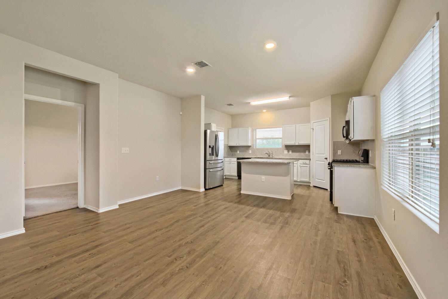 7300 Dungarees Way, Del Valle, TX 78617