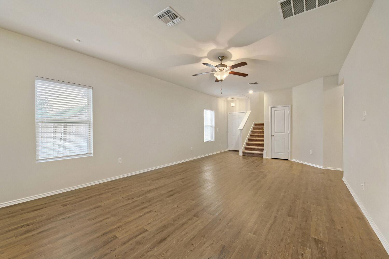 7300 Dungarees Way, Del Valle, TX 78617