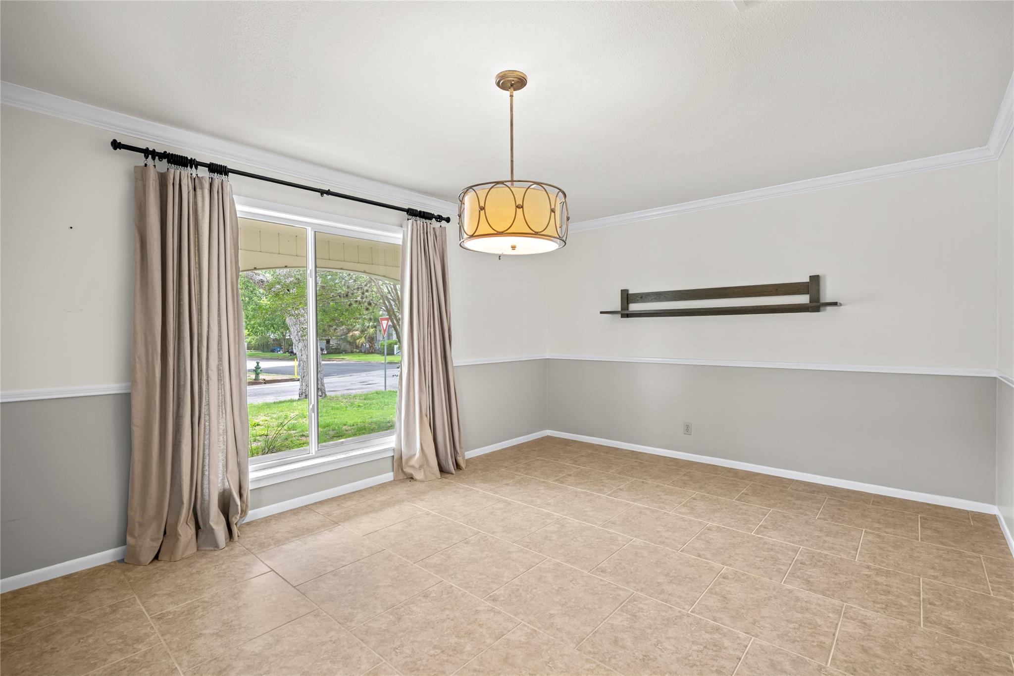 315 E Fannin St, La Grange, TX 78945