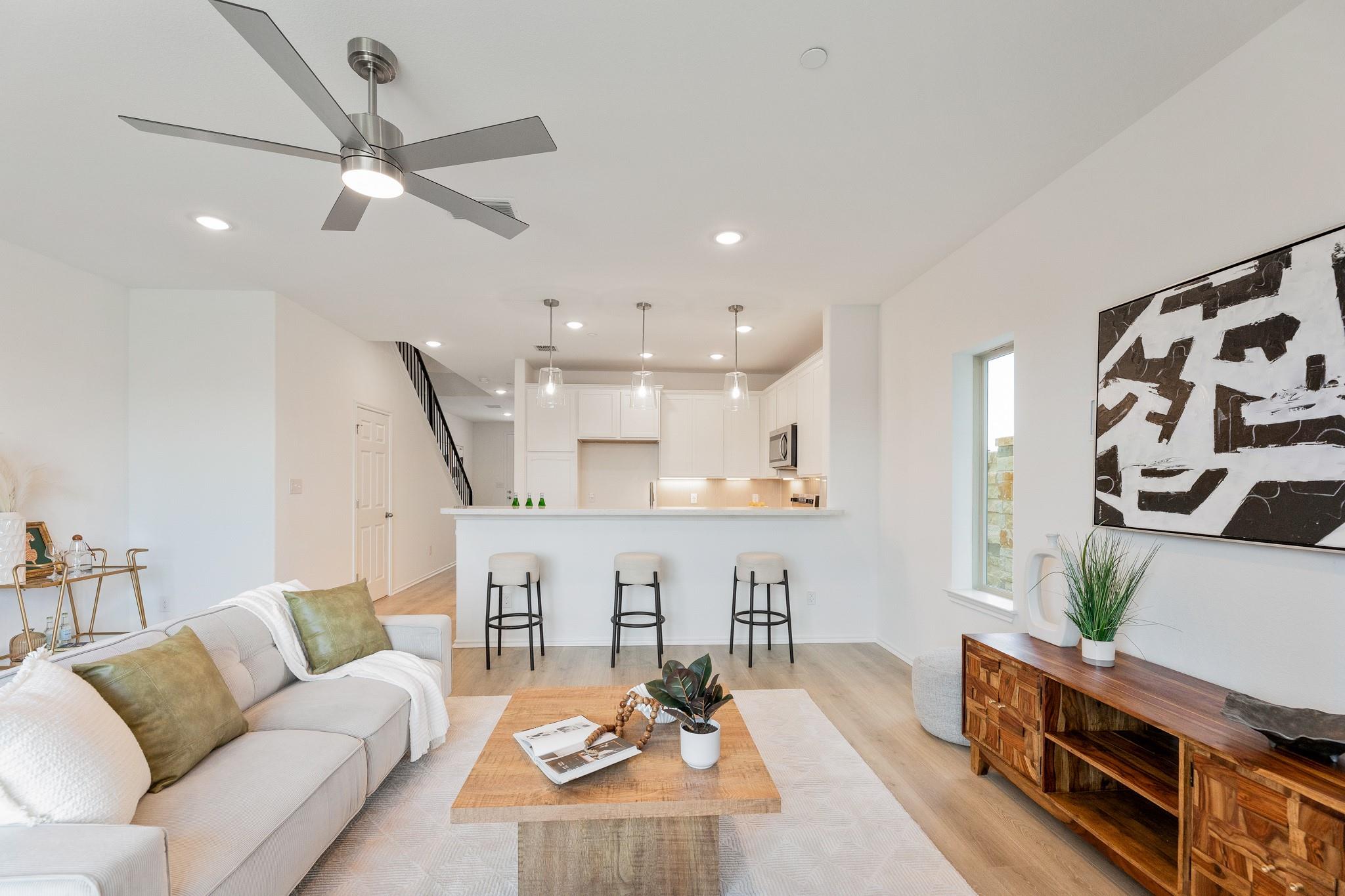 106 Tesla Cir, Round Rock, TX 78681
