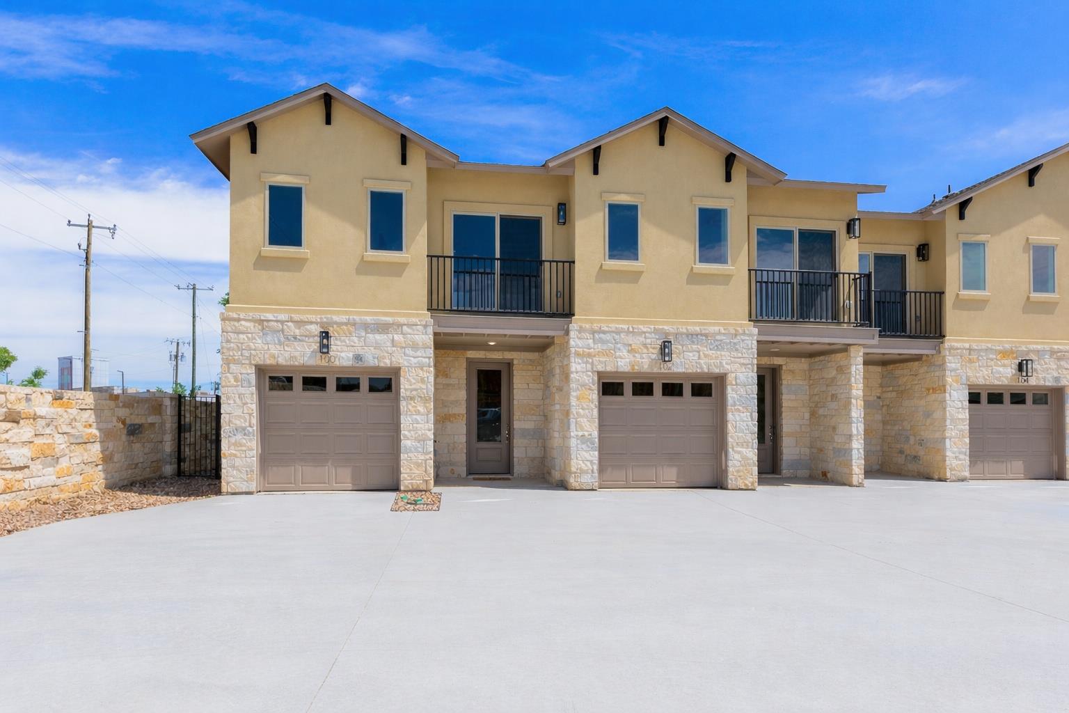 106 Tesla Cir, Round Rock, TX 78681