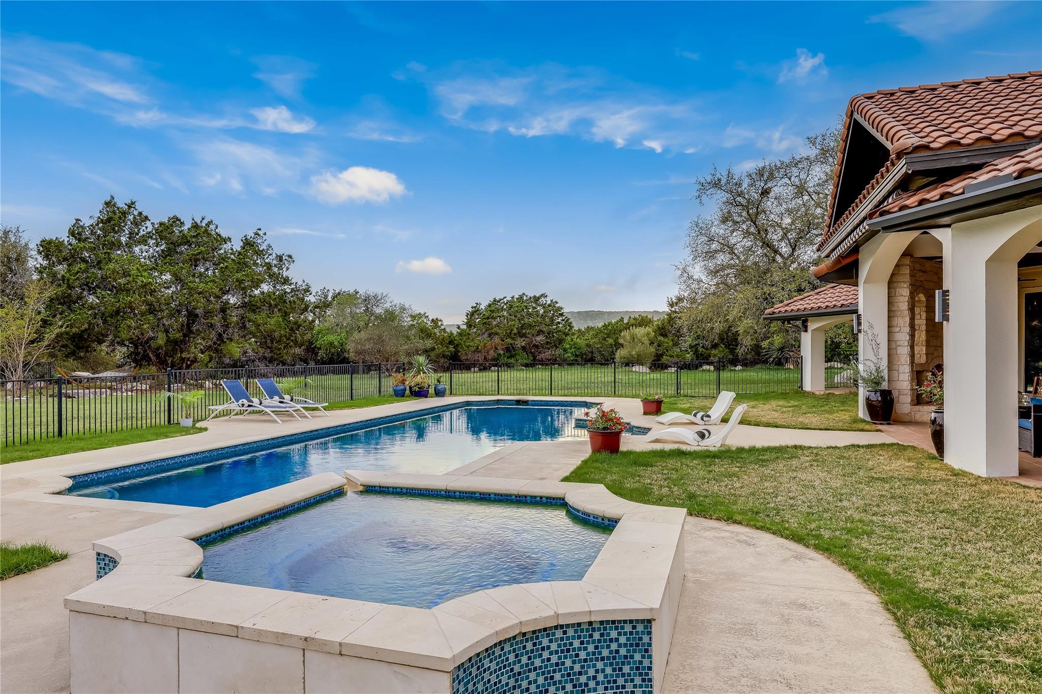 18725 Angel Mtn, Leander, TX 78641