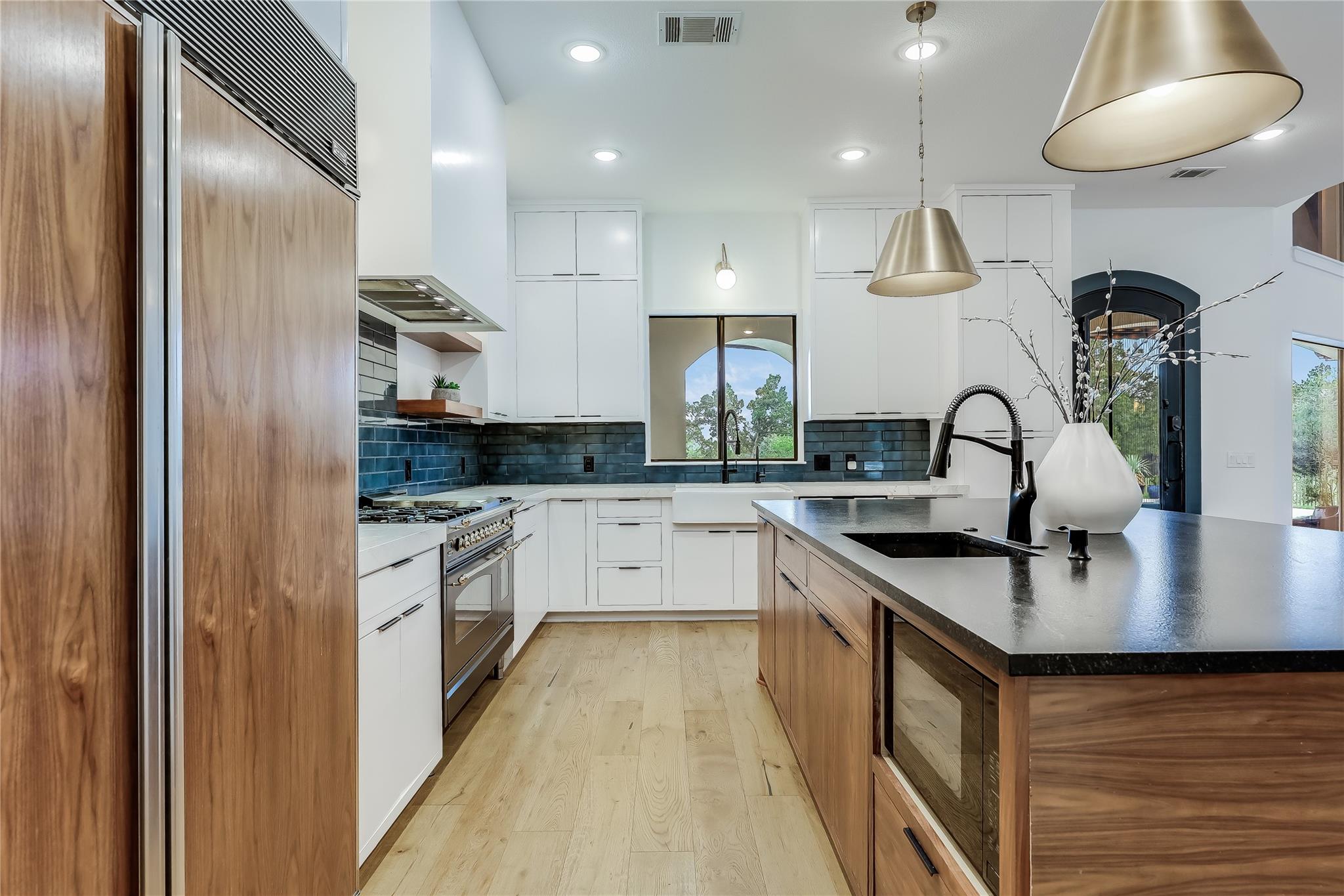 18725 Angel Mtn, Leander, TX 78641