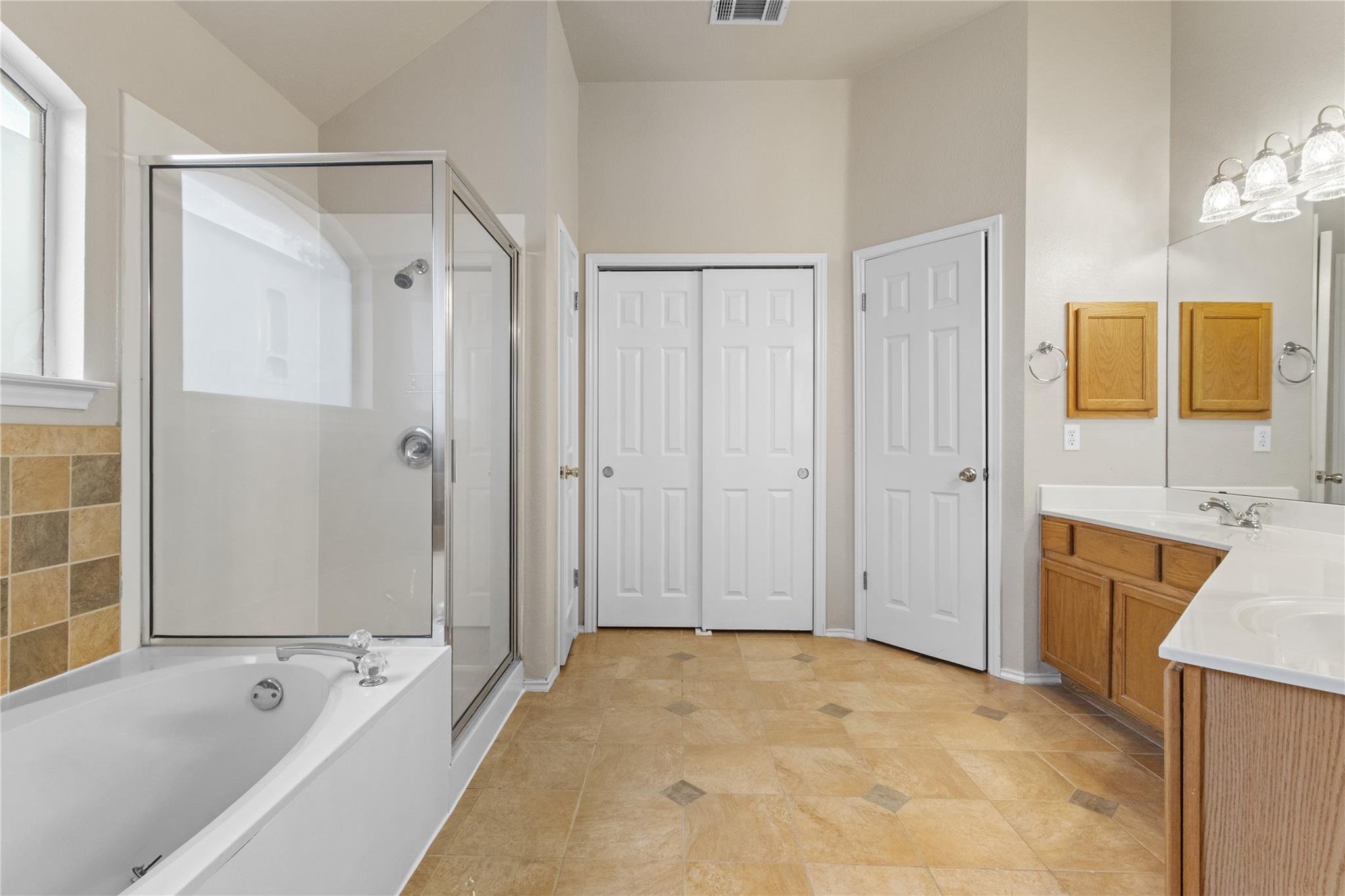 1616 Chasewood Dr, Austin, TX 78727