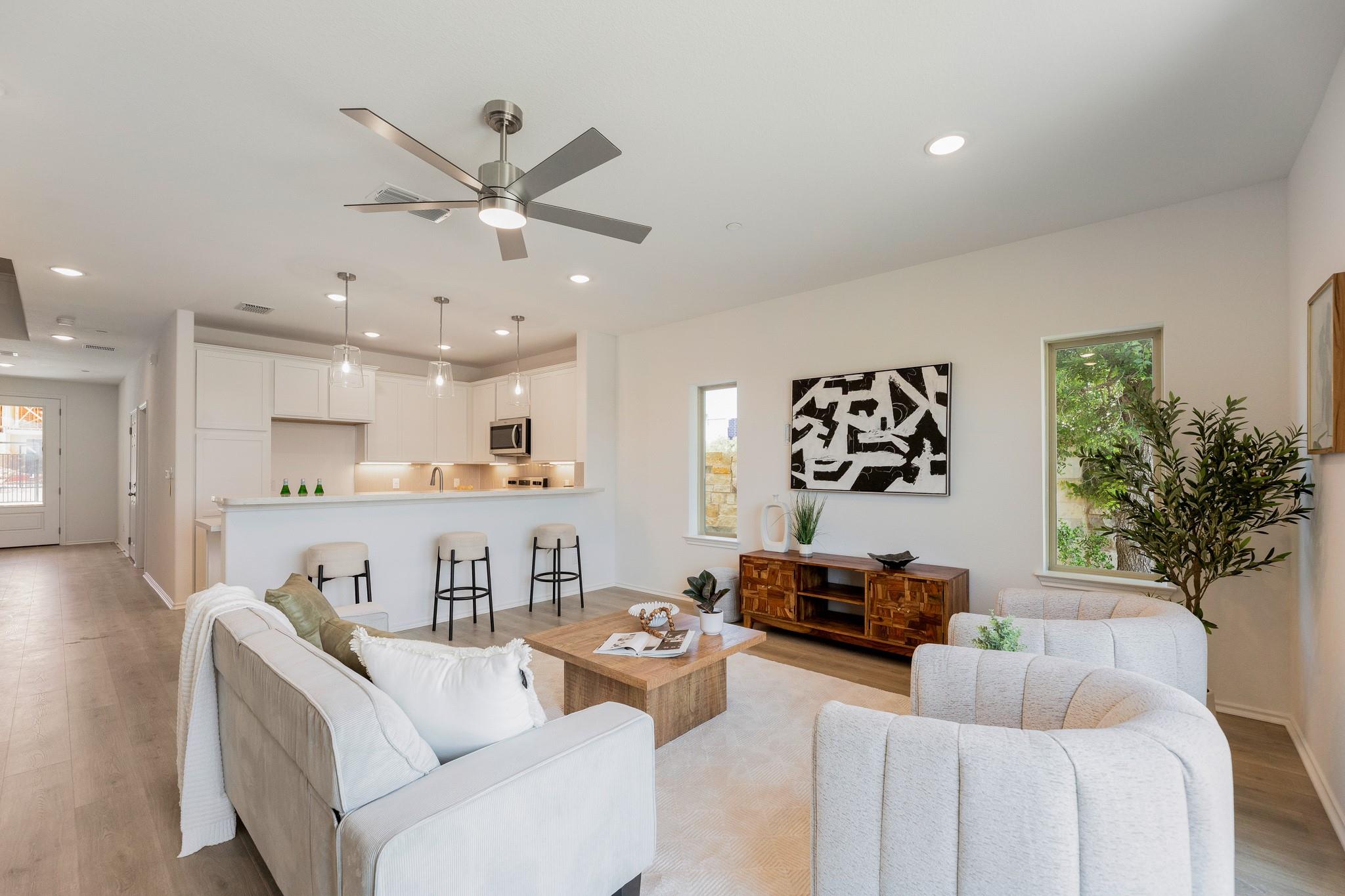 108 Tesla Cir, Round Rock, TX 78681
