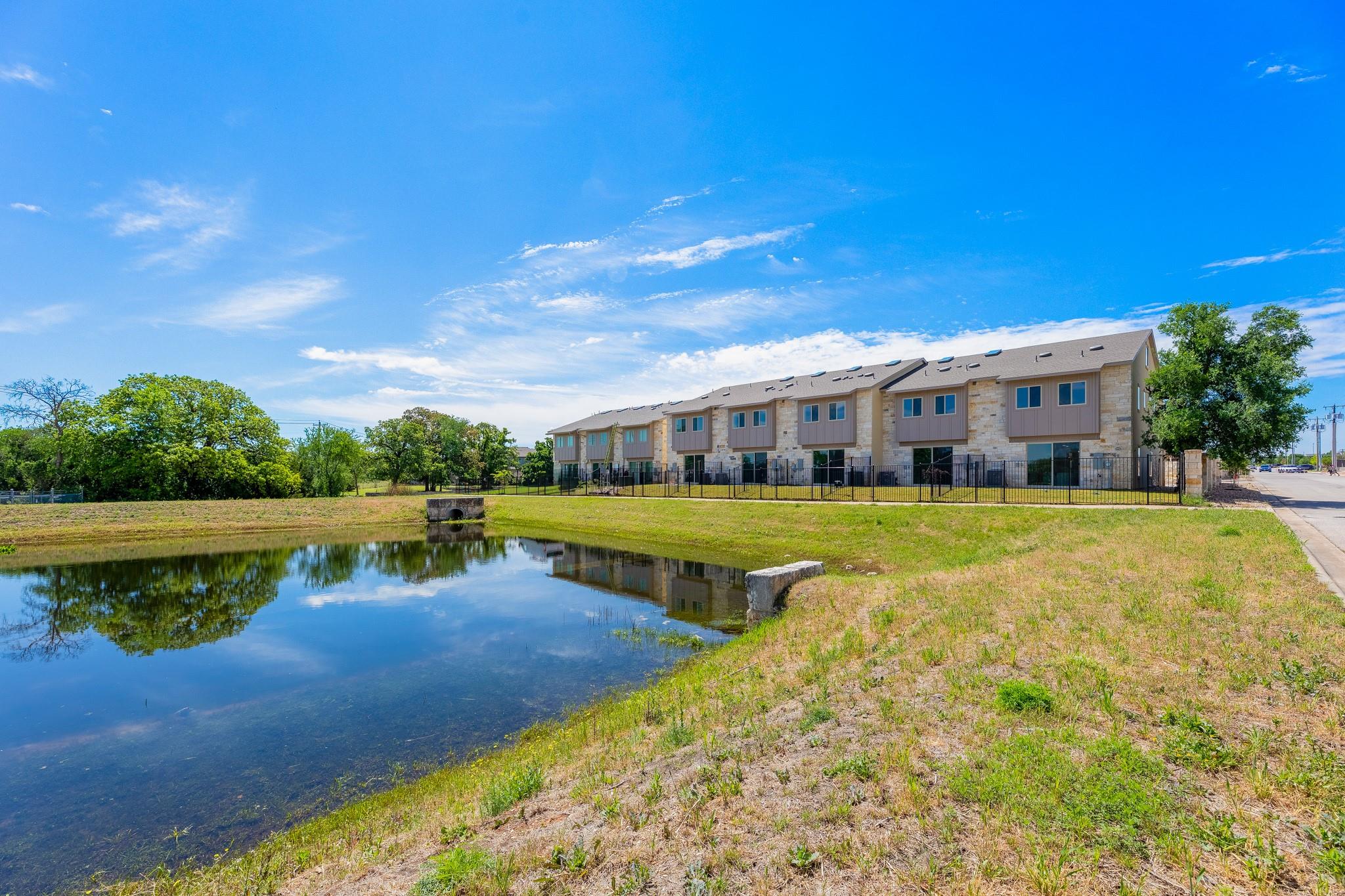 108 Tesla Cir, Round Rock, TX 78681