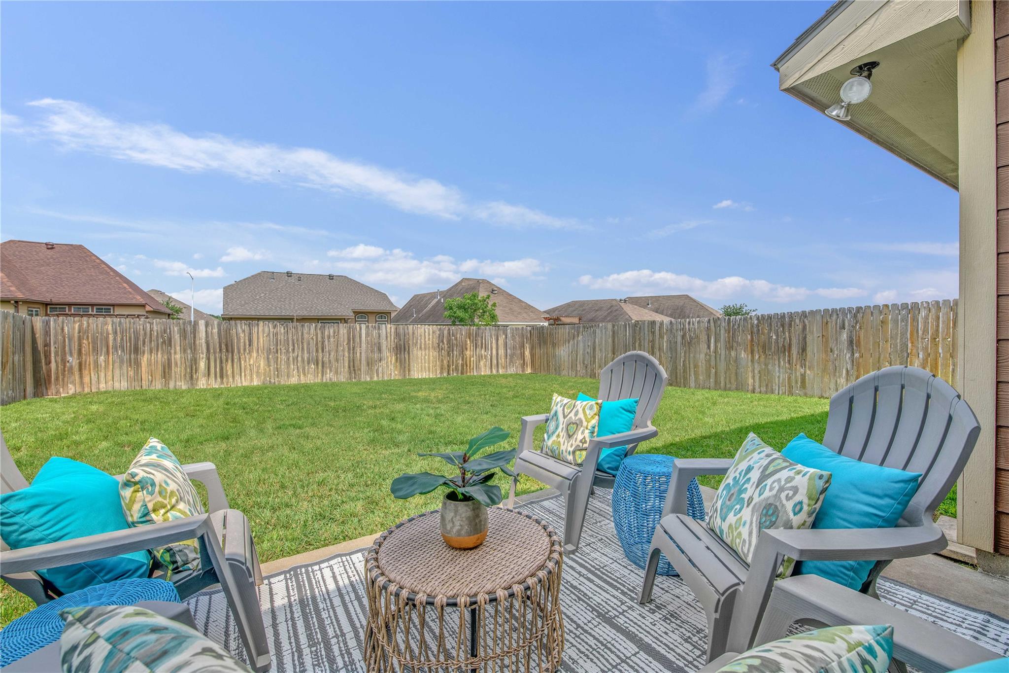 1058 Venice Dr, Bryan, TX 77808