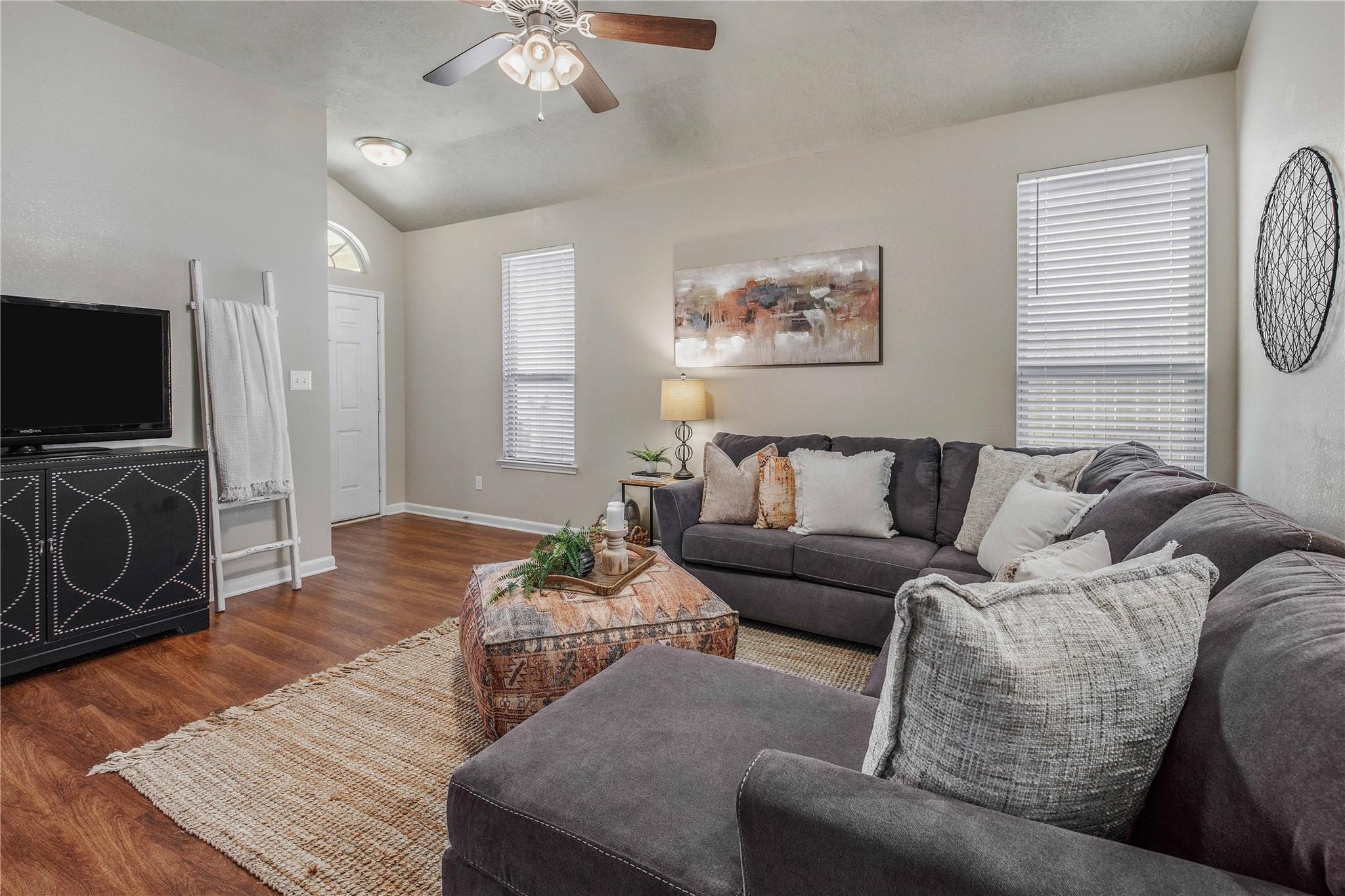 1058 Venice Dr, Bryan, TX 77808