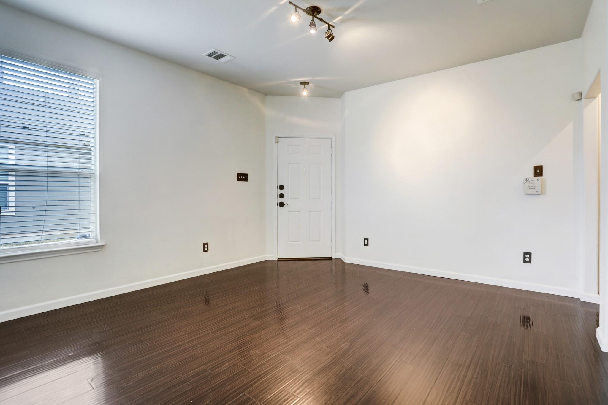 14608 Walt Whitman Trl # B, Pflugerville, TX 78660