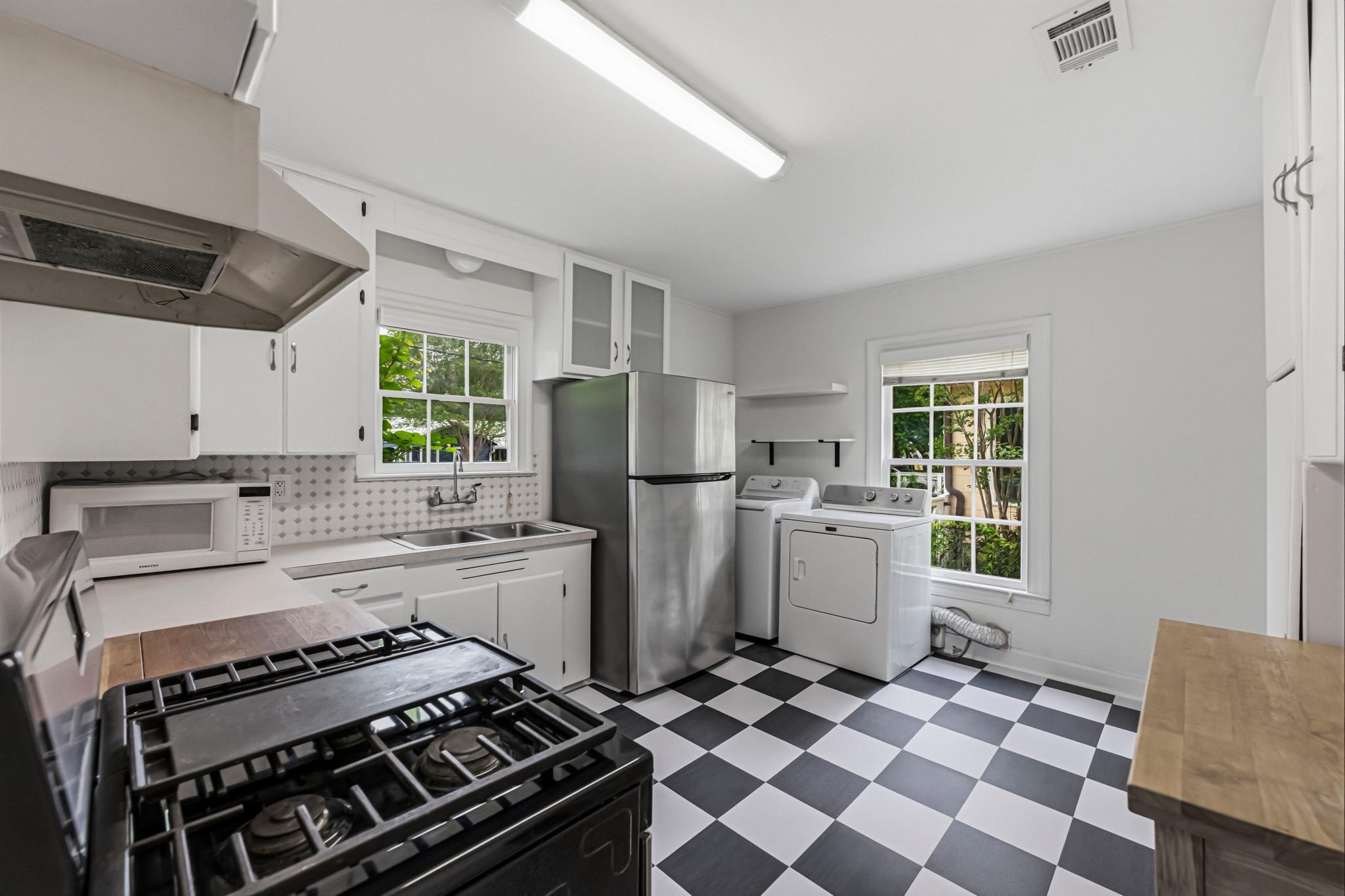 5707 Joe Sayers Ave, Austin, TX 78756