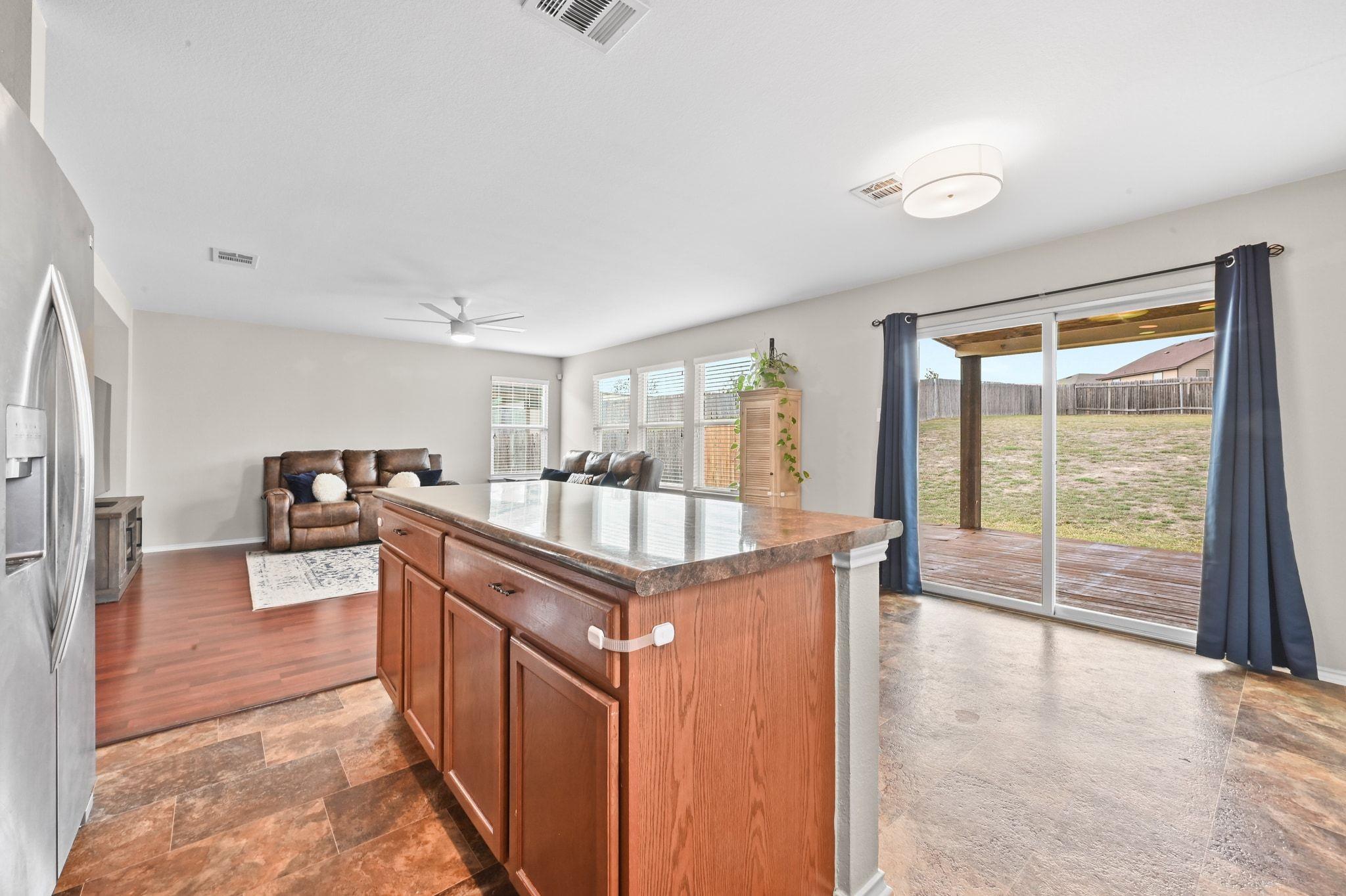 181 Cushman Dr, Kyle, TX 78640