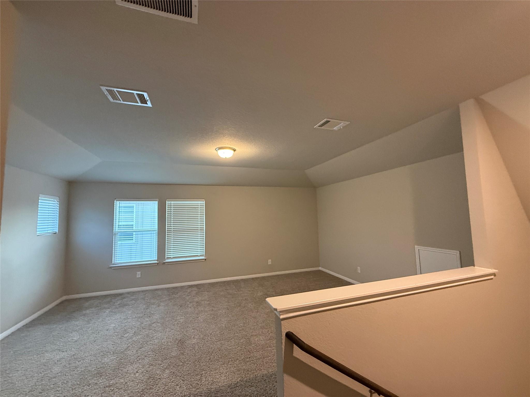 104 Osier Pass, Hutto, TX 78634