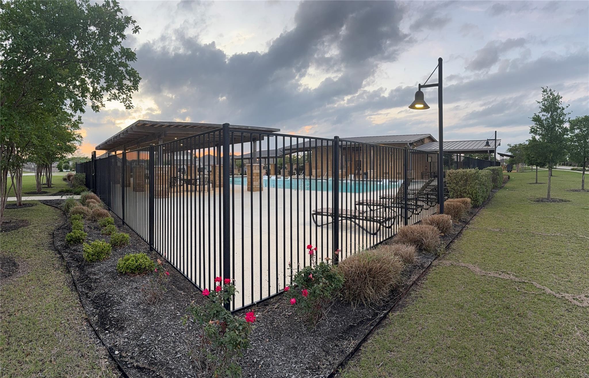 104 Osier Pass, Hutto, TX 78634