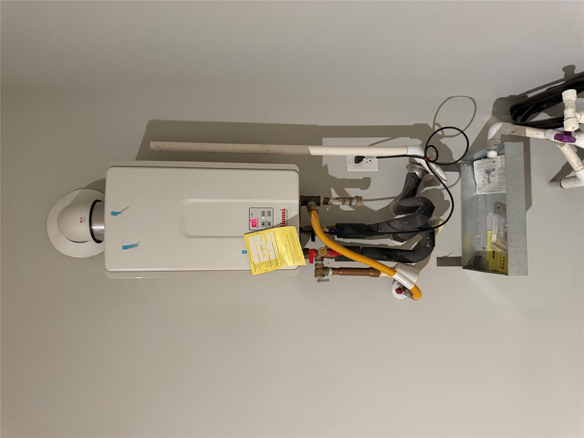 104 Osier Pass, Hutto, TX 78634