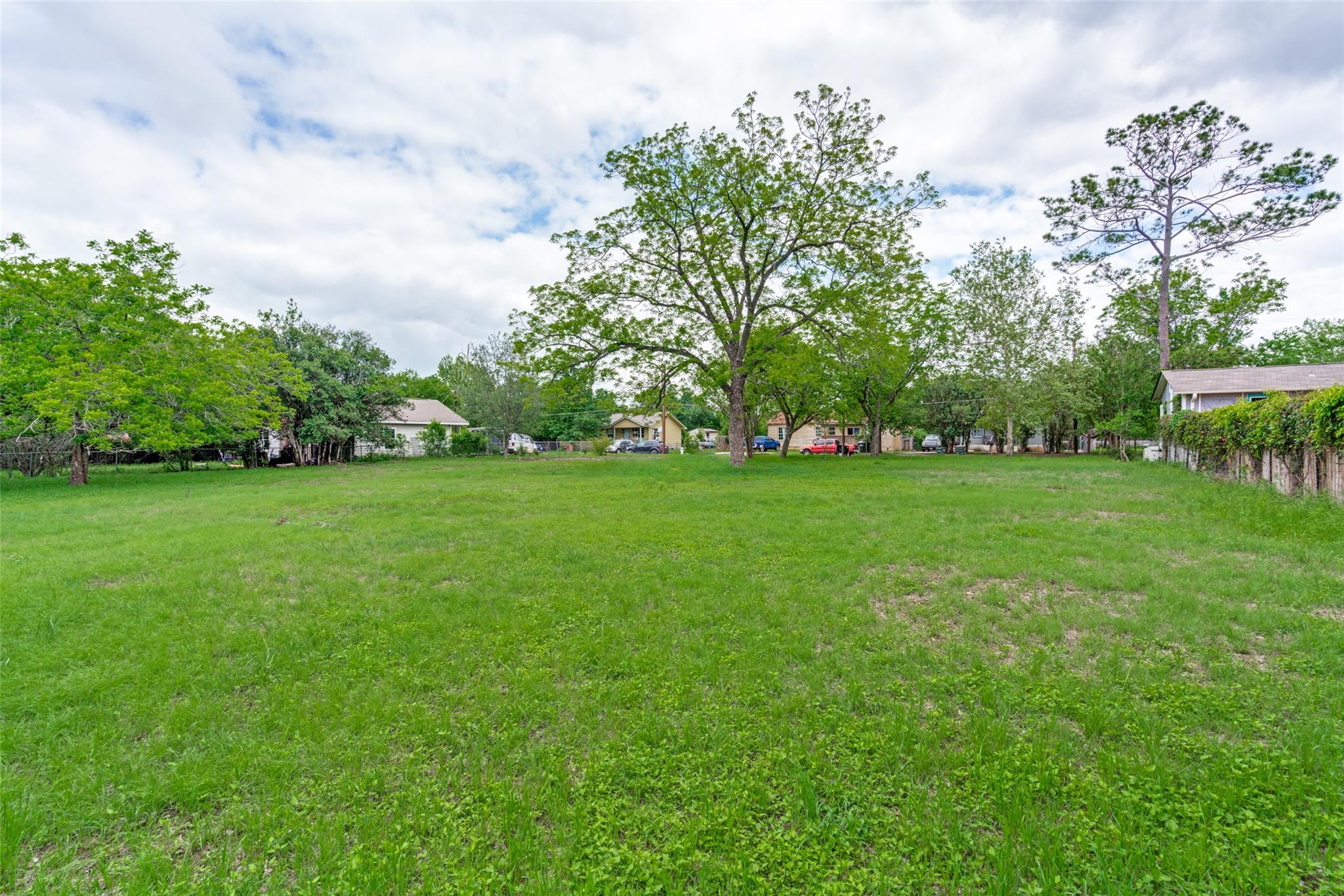 1110 Gravel St, San Marcos, TX 78666