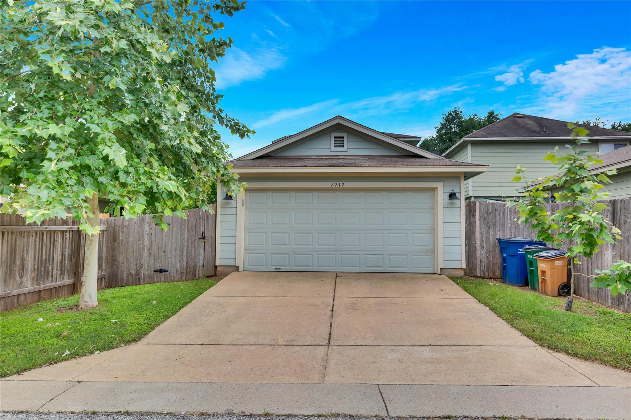 2212 Melissa Oaks Ln, Austin, TX 78744