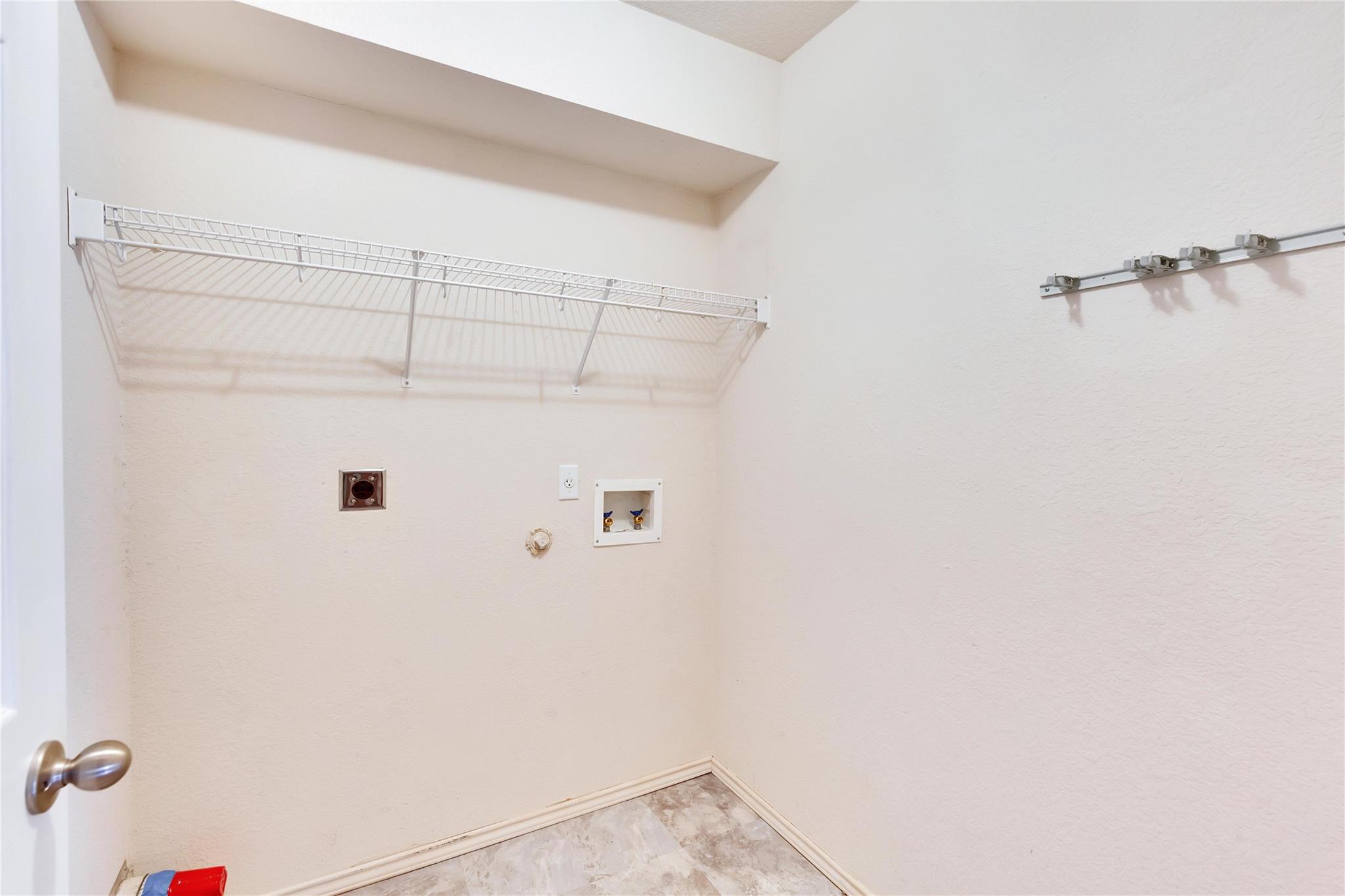 2212 Melissa Oaks Ln, Austin, TX 78744