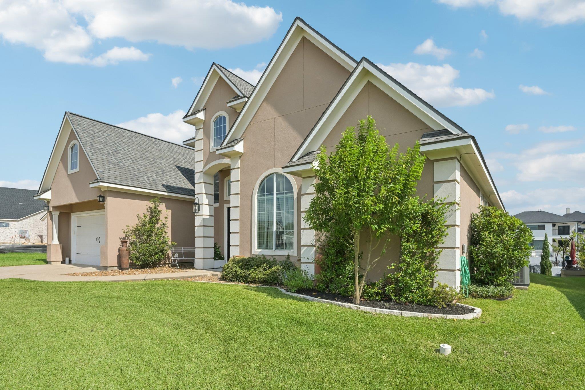 12590 St Peter Ct, Willis, TX 77318