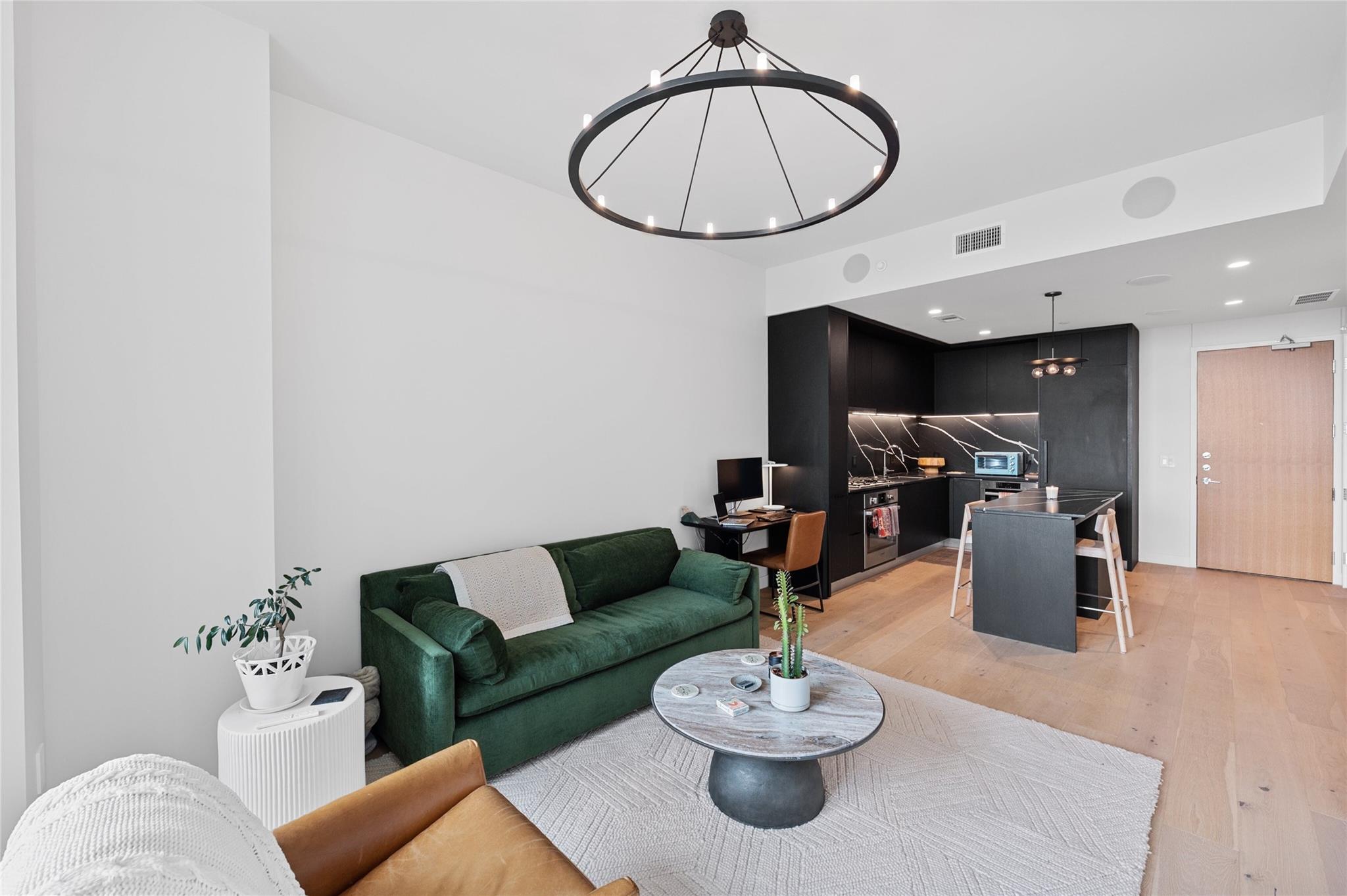 44 East Ave # 1504, Austin, TX 78701