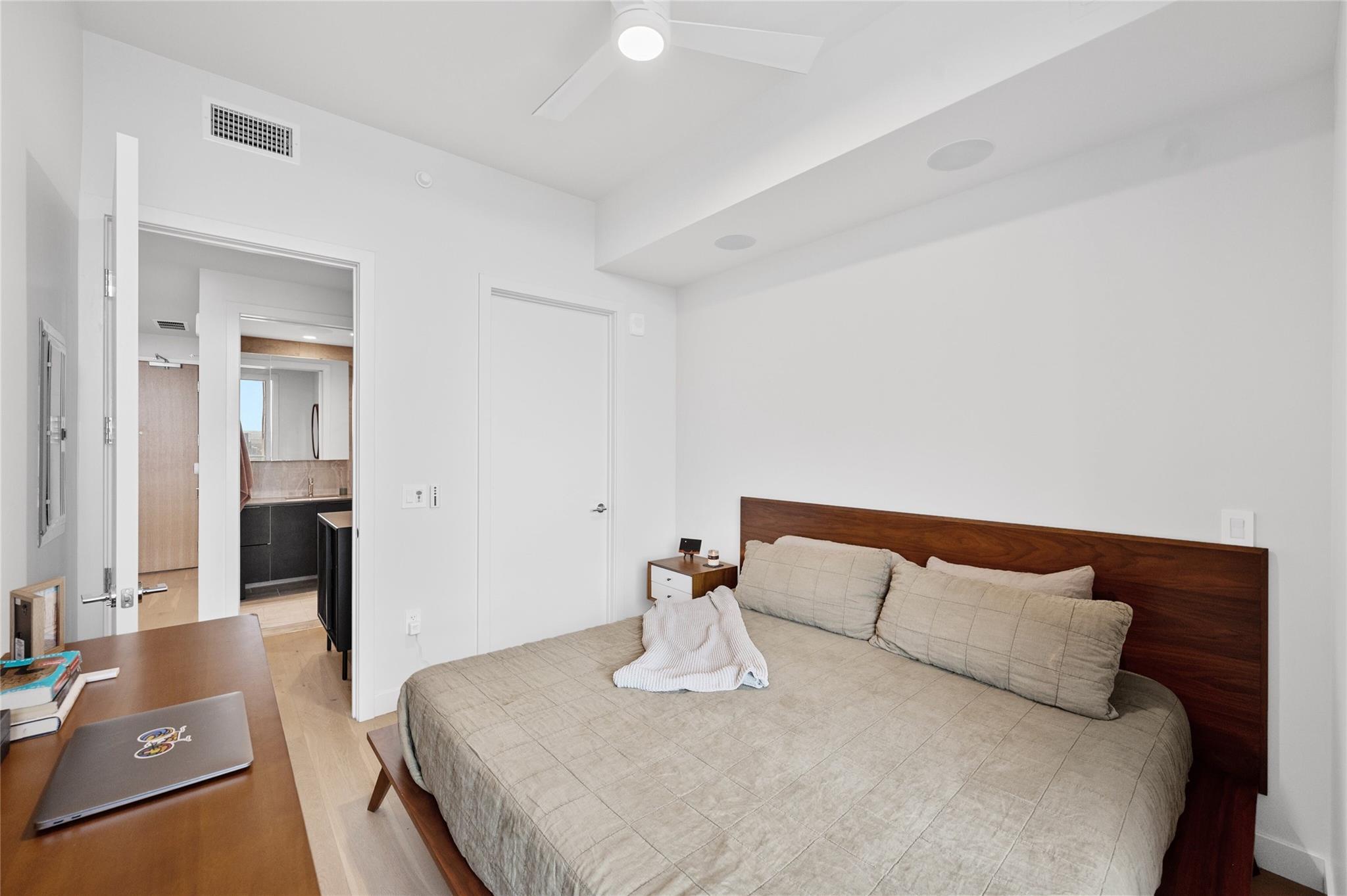 44 East Ave # 1504, Austin, TX 78701