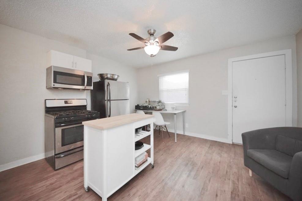2401 Manor Rd # 132A, Austin, TX 78722