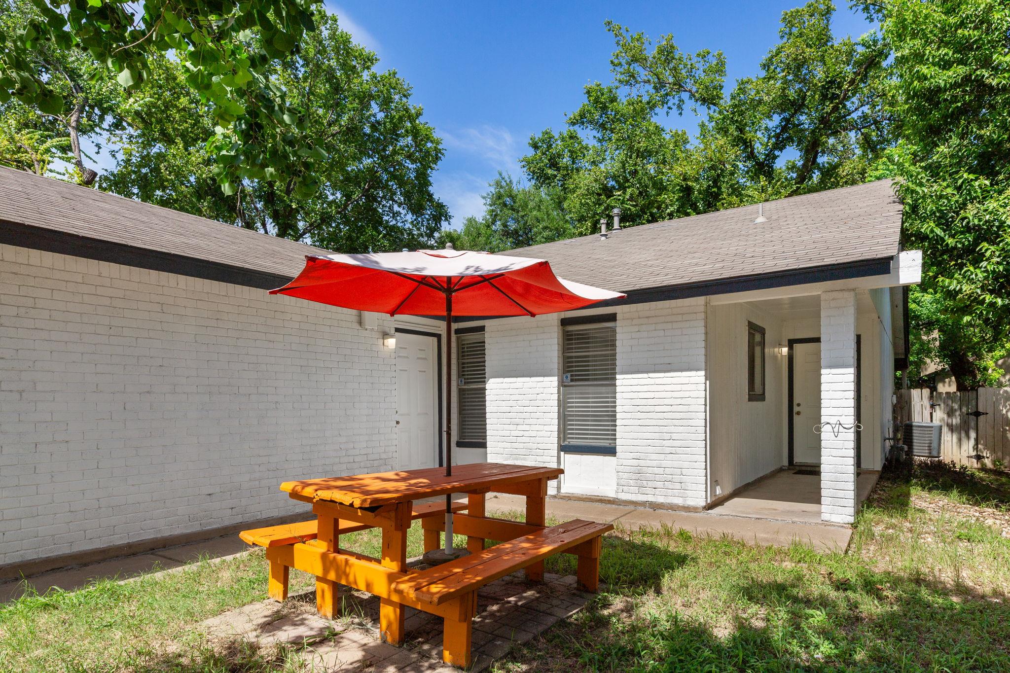 2311 Burleson Rd, Austin, TX 78741
