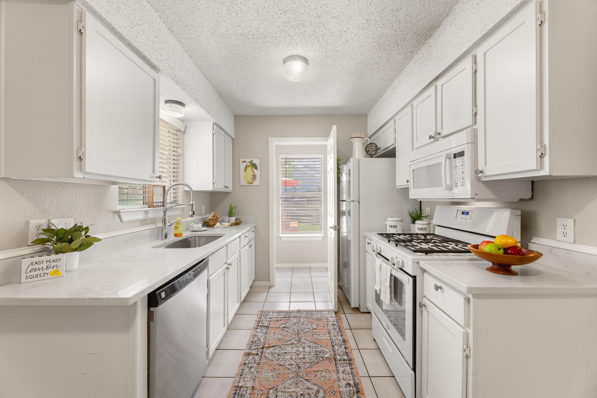 2311 Burleson Rd, Austin, TX 78741