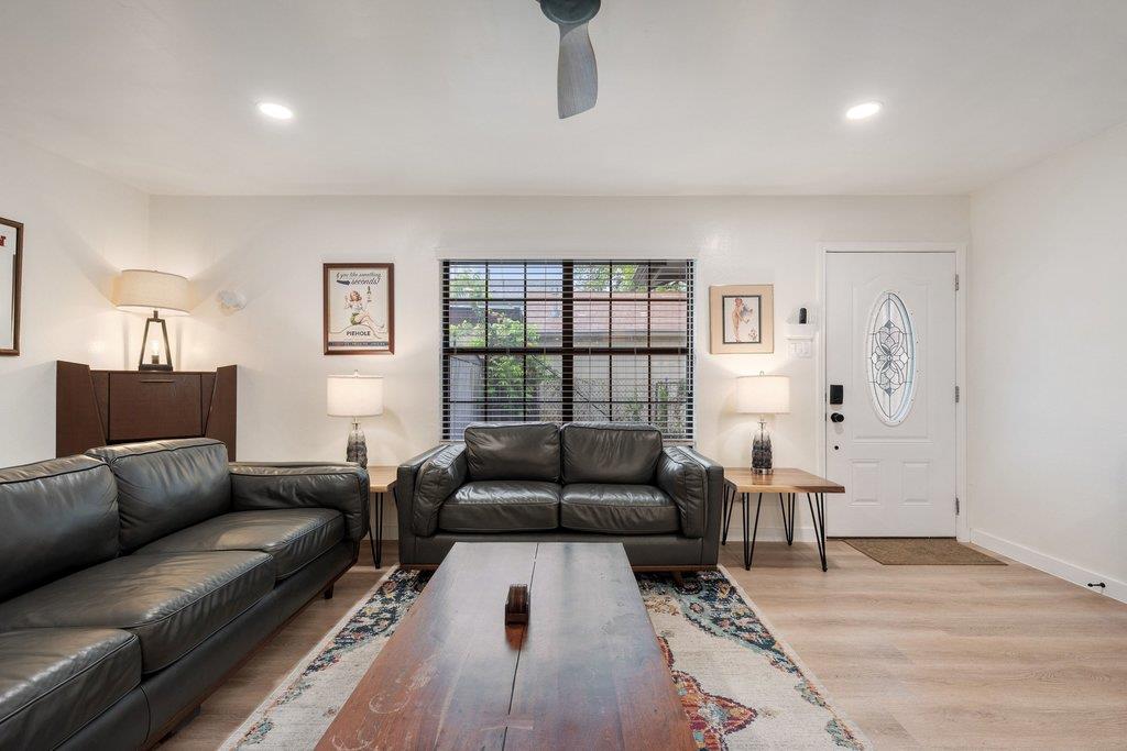 1300 Haskell St, Austin, TX 78702