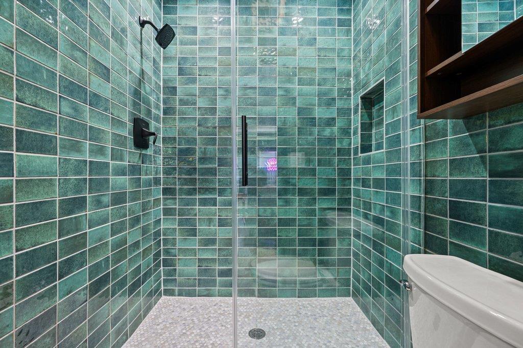 1300 Haskell St, Austin, TX 78702