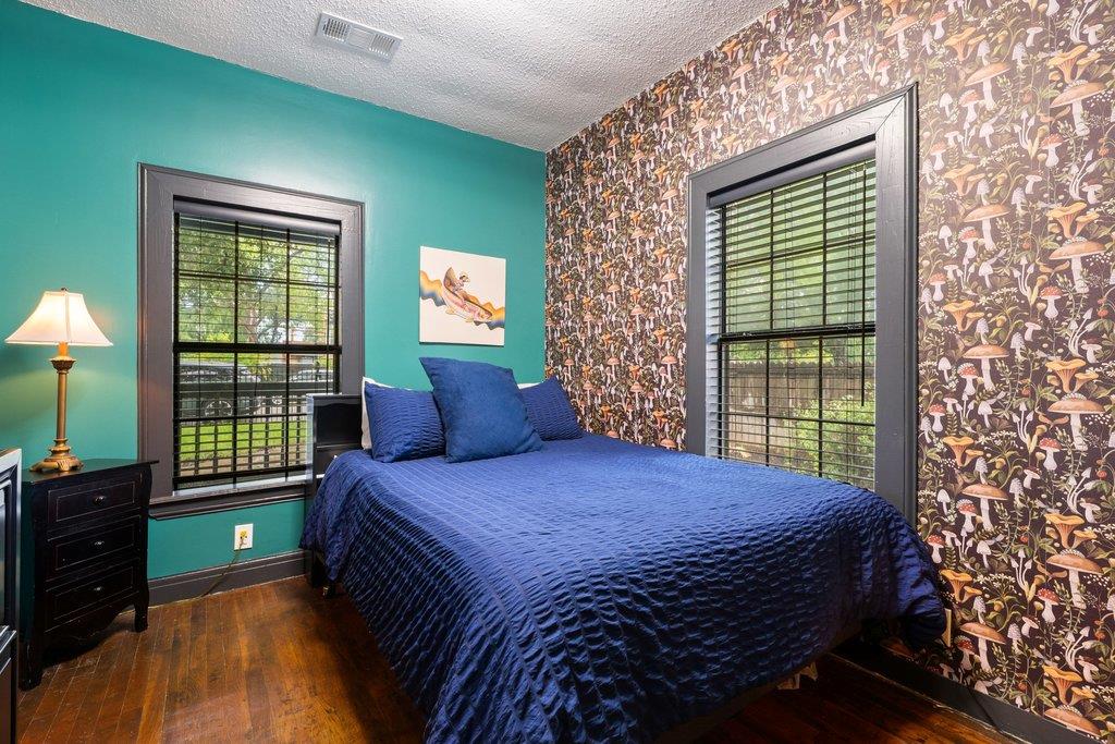 1300 Haskell St, Austin, TX 78702