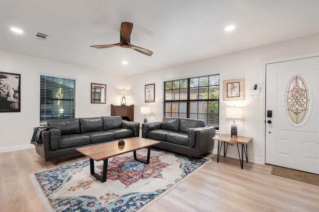 1300 Haskell St, Austin, TX 78702