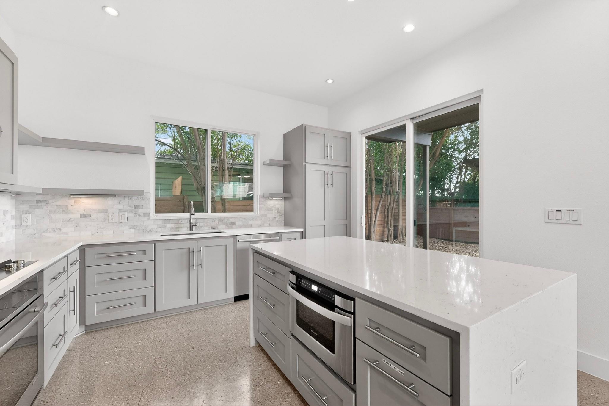 400 W 51 St # A, Austin, TX 78751