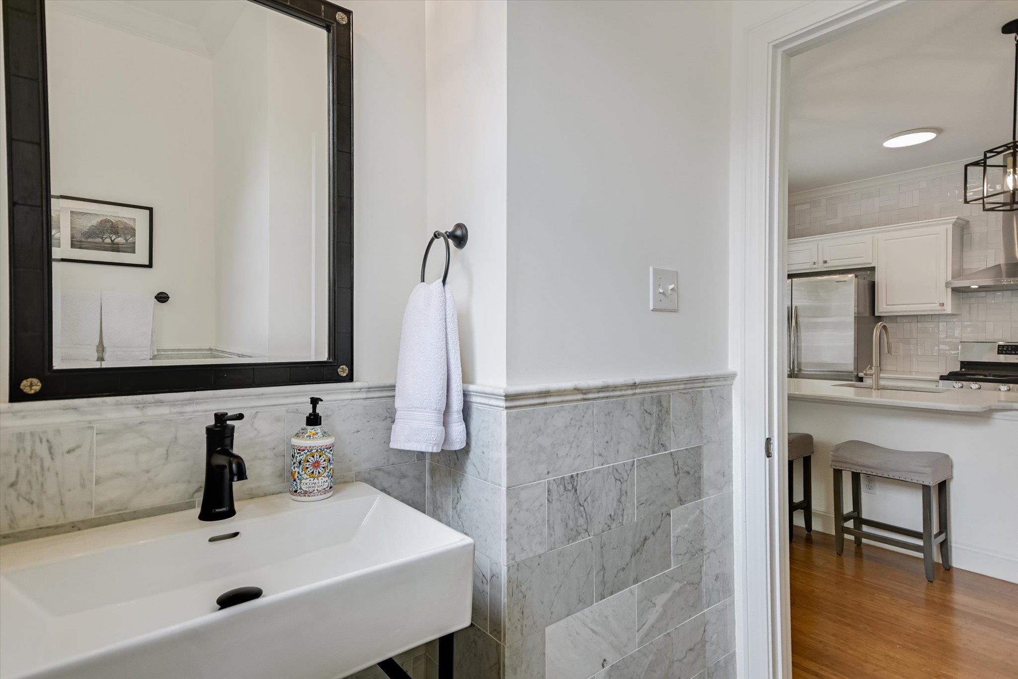 1501 Willow St # 1, Austin, TX 78702