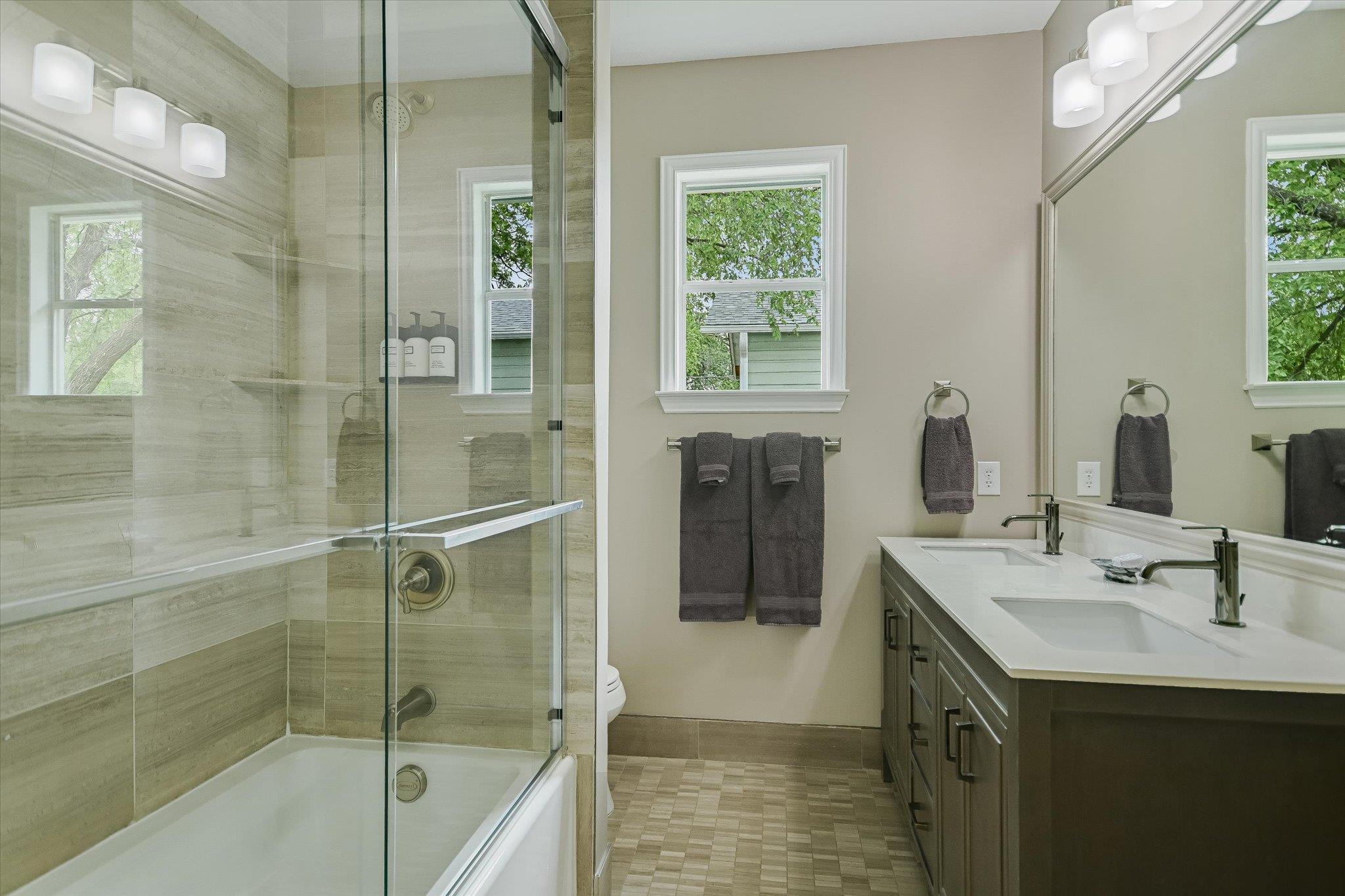 1501 Willow St # 1, Austin, TX 78702