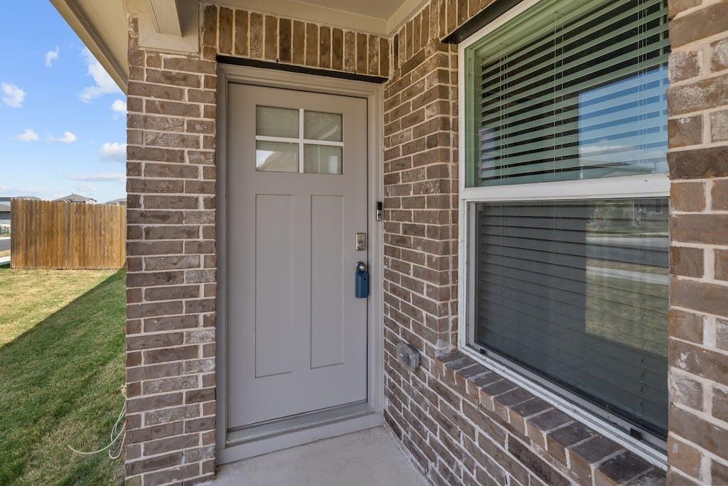 14013 Heywood Dr, Pflugerville, TX 78660