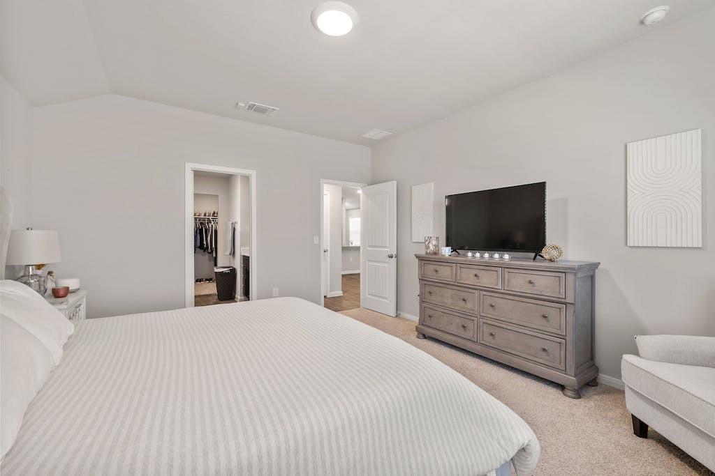 14013 Heywood Dr, Pflugerville, TX 78660