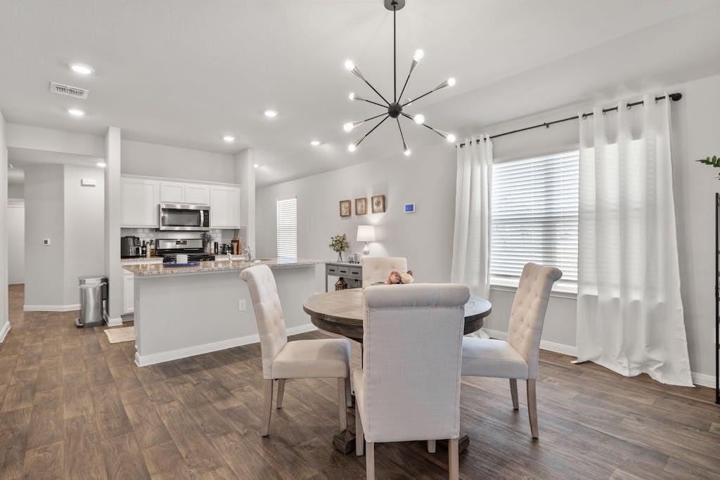 14013 Heywood Dr, Pflugerville, TX 78660