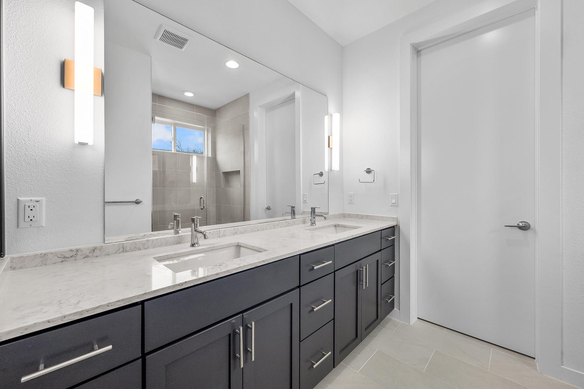 900 S 2nd St # 15, Austin, TX 78704