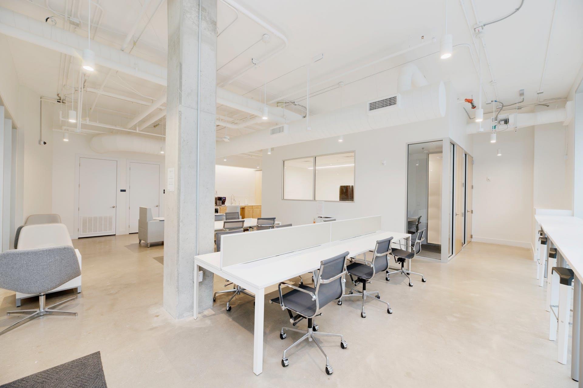 900 S 2nd St # 15, Austin, TX 78704