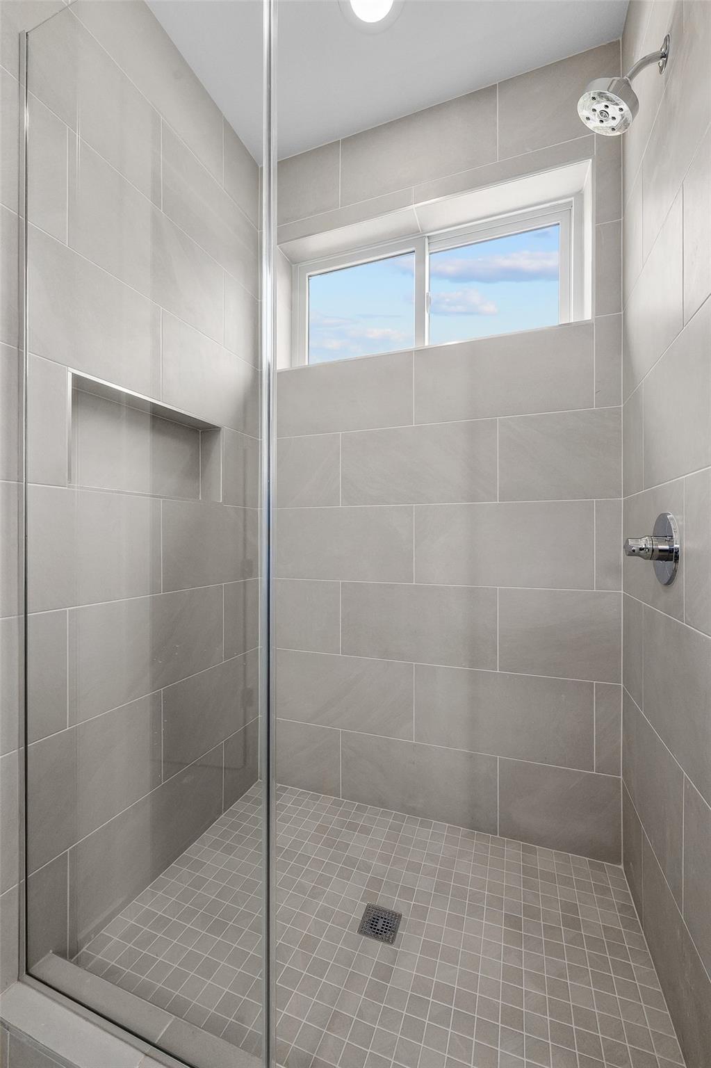 900 S 2nd St # 15, Austin, TX 78704