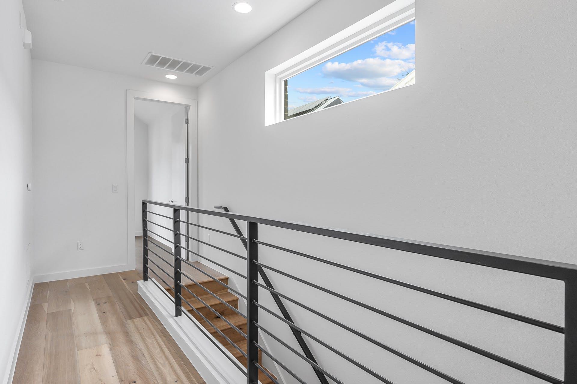 900 S 2nd St # 15, Austin, TX 78704