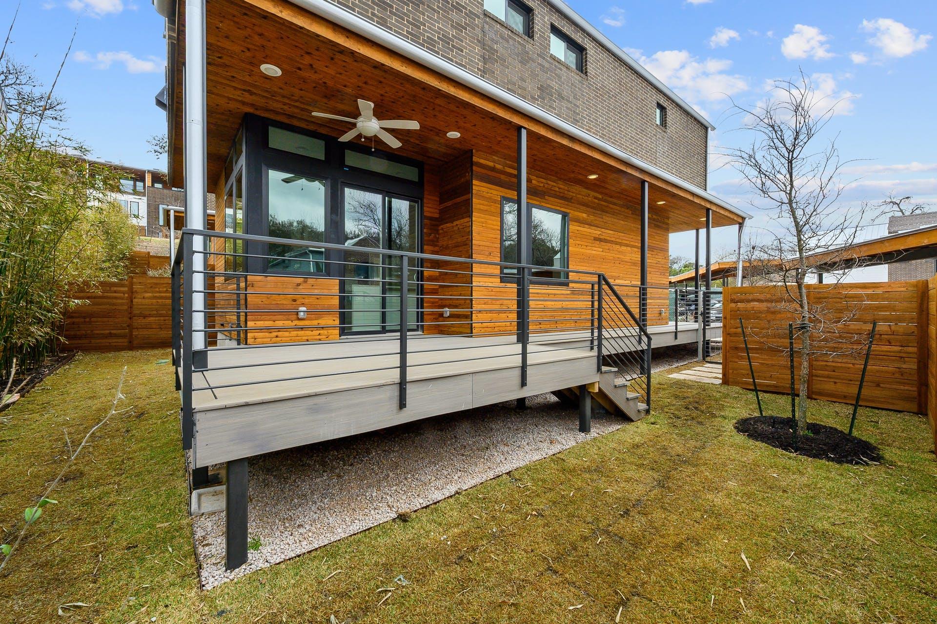 900 S 2nd St # 15, Austin, TX 78704
