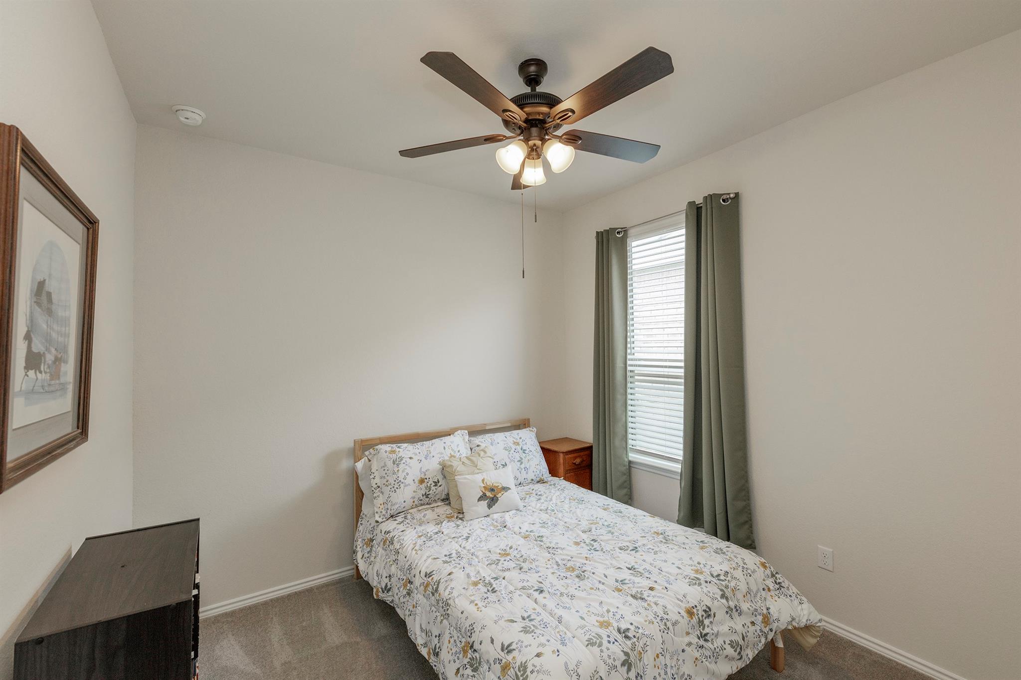 125 Janice Rd, Taylor, TX 76574