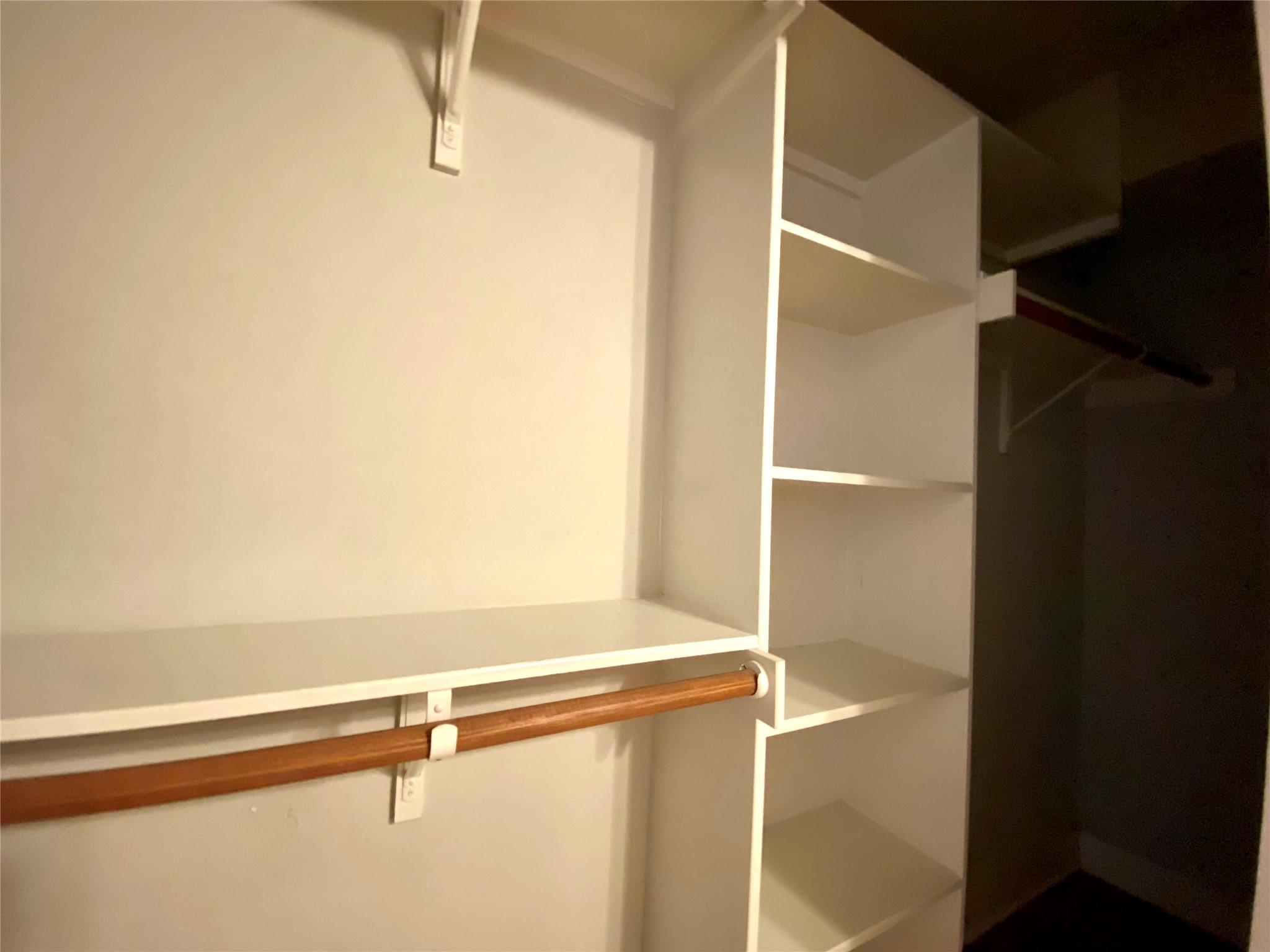 3815 Guadalupe St # 207, Austin, TX 78751