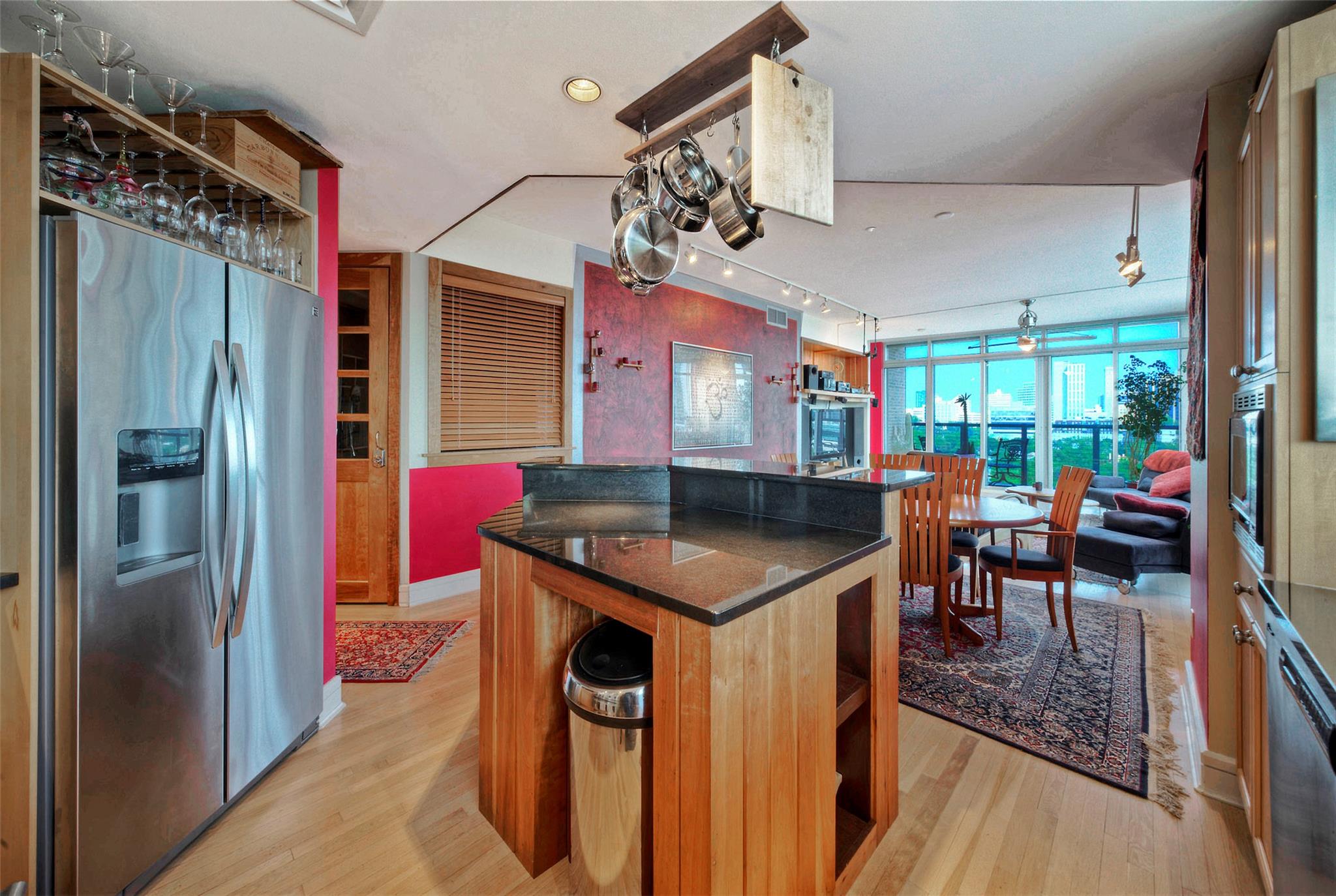 901 W 9th St # 1004, Austin, TX 78703