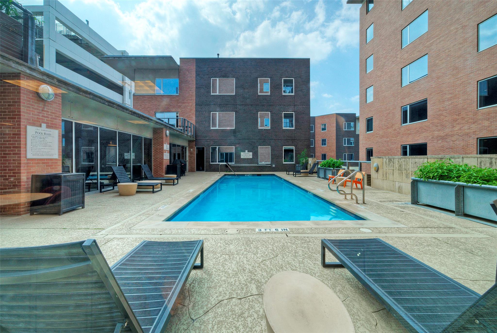 901 W 9th St # 1004, Austin, TX 78703