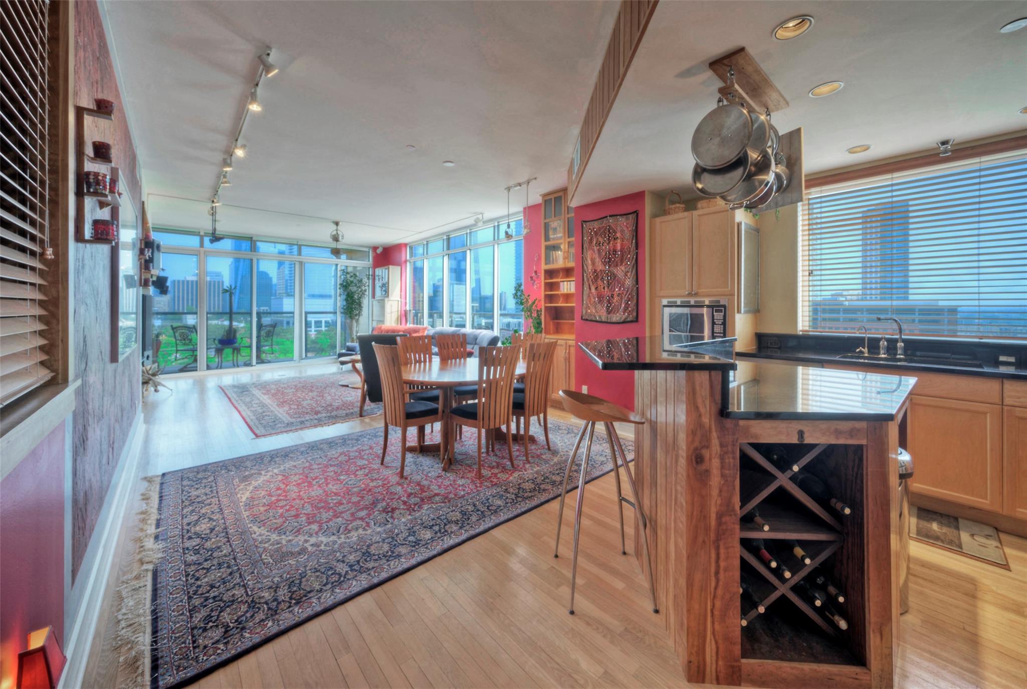 901 W 9th St # 1004, Austin, TX 78703